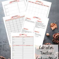 Printable Thanksgiving Binder. 140 pages of fabulous Thanksgiving content, including holiday planner, games (maze, treasure hunt, scavenger hunt, bingo, and more), decor, food & drink decorations, recipes, & more.  